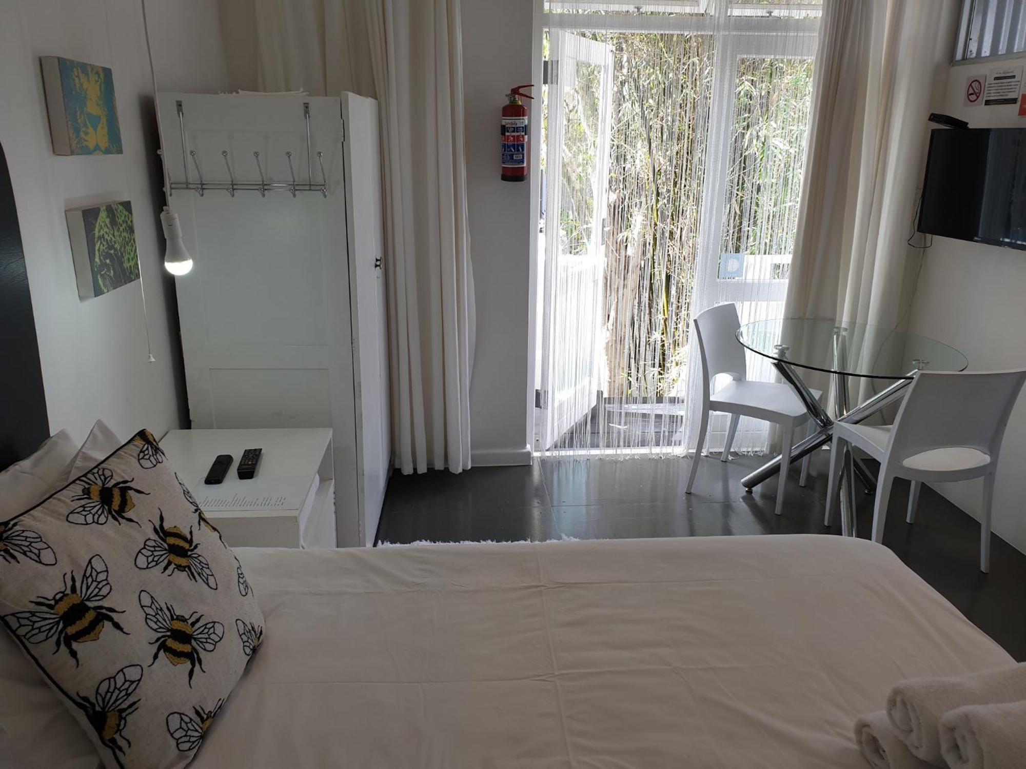 4 On Highworth Apartments And Studios Cape Town Ngoại thất bức ảnh
