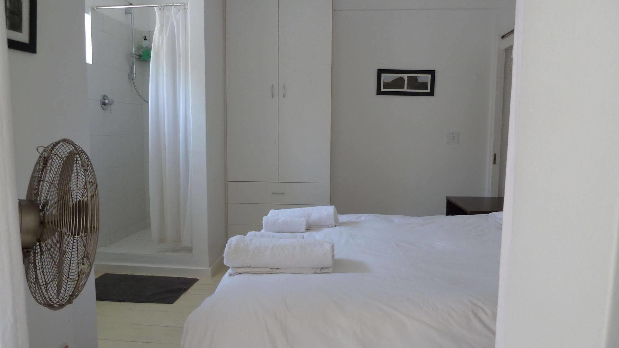 4 On Highworth Apartments And Studios Cape Town Ngoại thất bức ảnh